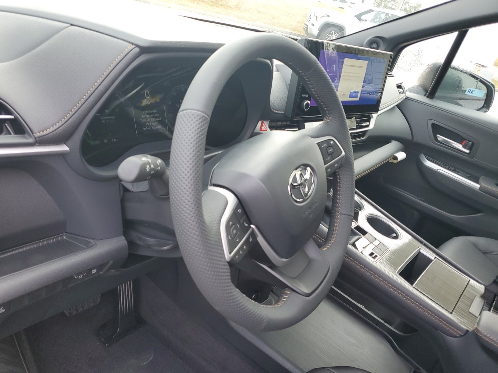 New 2026 Toyota Sienna XLE Woodland Edition AWD/4WD image 20