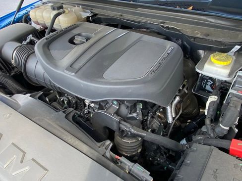 Used 2025 RAM 1500 Big Horn AWD/4WD image 12