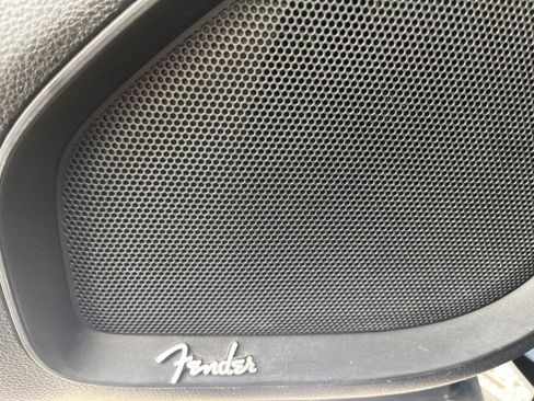 Used 2023 Nissan Titan Platinum Reserve w/ Moonroof Package image 19