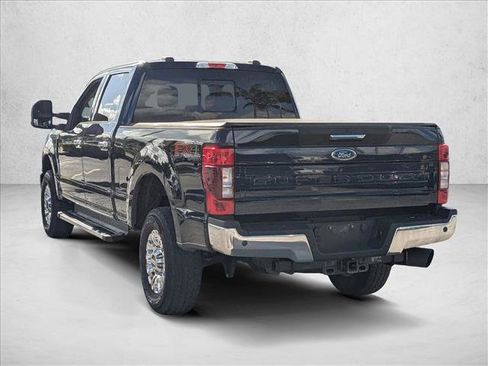 Used 2022 Ford F250 XLT w/ XLT Premium Package image 4
