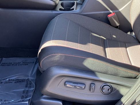Used 2025 Honda CR-V Sport image 17