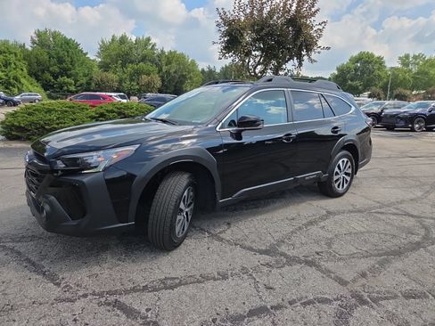 Certified 2025 Subaru Outback Premium AWD/4WD image 14