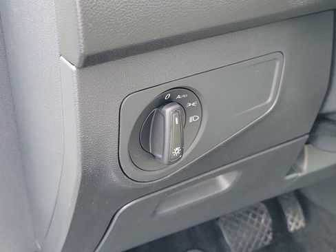 Certified 2023 Volkswagen Tiguan S FWD image 18