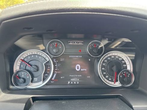 Used 2015 RAM 1500 Laramie AWD/4WD image 22