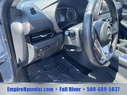 Used 2024 Nissan Sentra SR FWD image 19