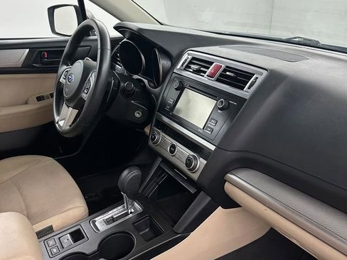 Used 2016 Subaru Outback 2.5i image 36