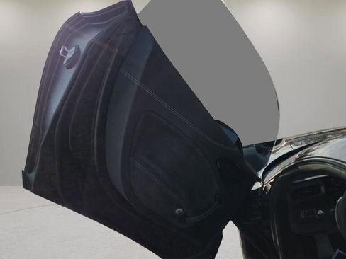 Used 2022 Maserati MC20 Coupe image 18