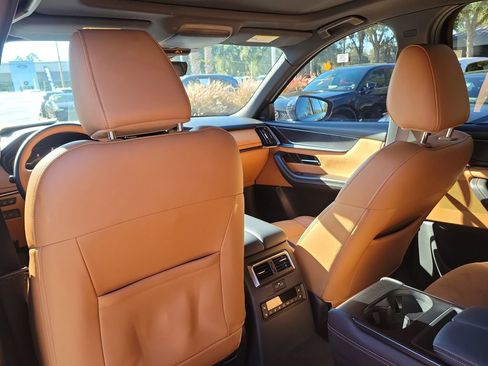 Certified 2025 MAZDA CX-90 3.3 Turbo S w/ Premium Plus image 15