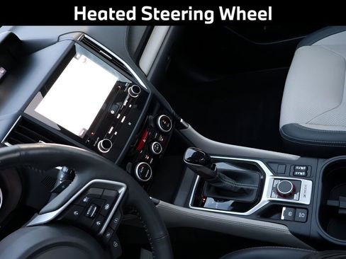 Used 2022 Subaru Forester Limited image 22