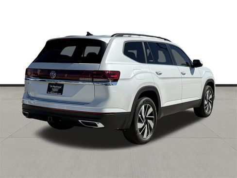 New 2026 Volkswagen Atlas SE image 5