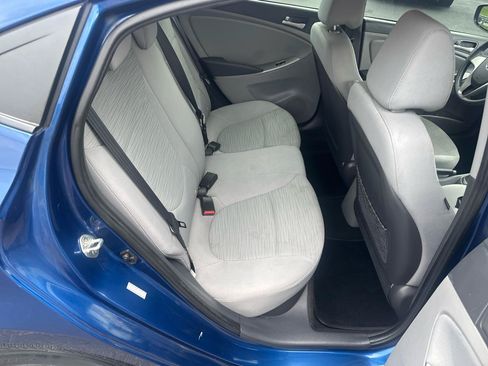 Used 2016 Hyundai Accent SE FWD image 9