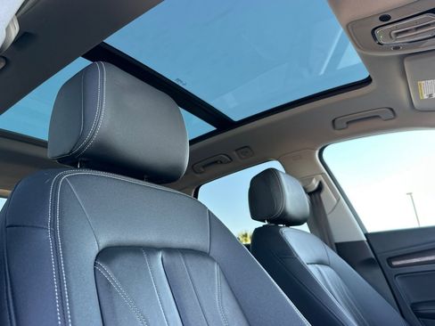 Used 2023 Audi Q5 2.0T Premium Plus w/ Premium Plus Package image 16