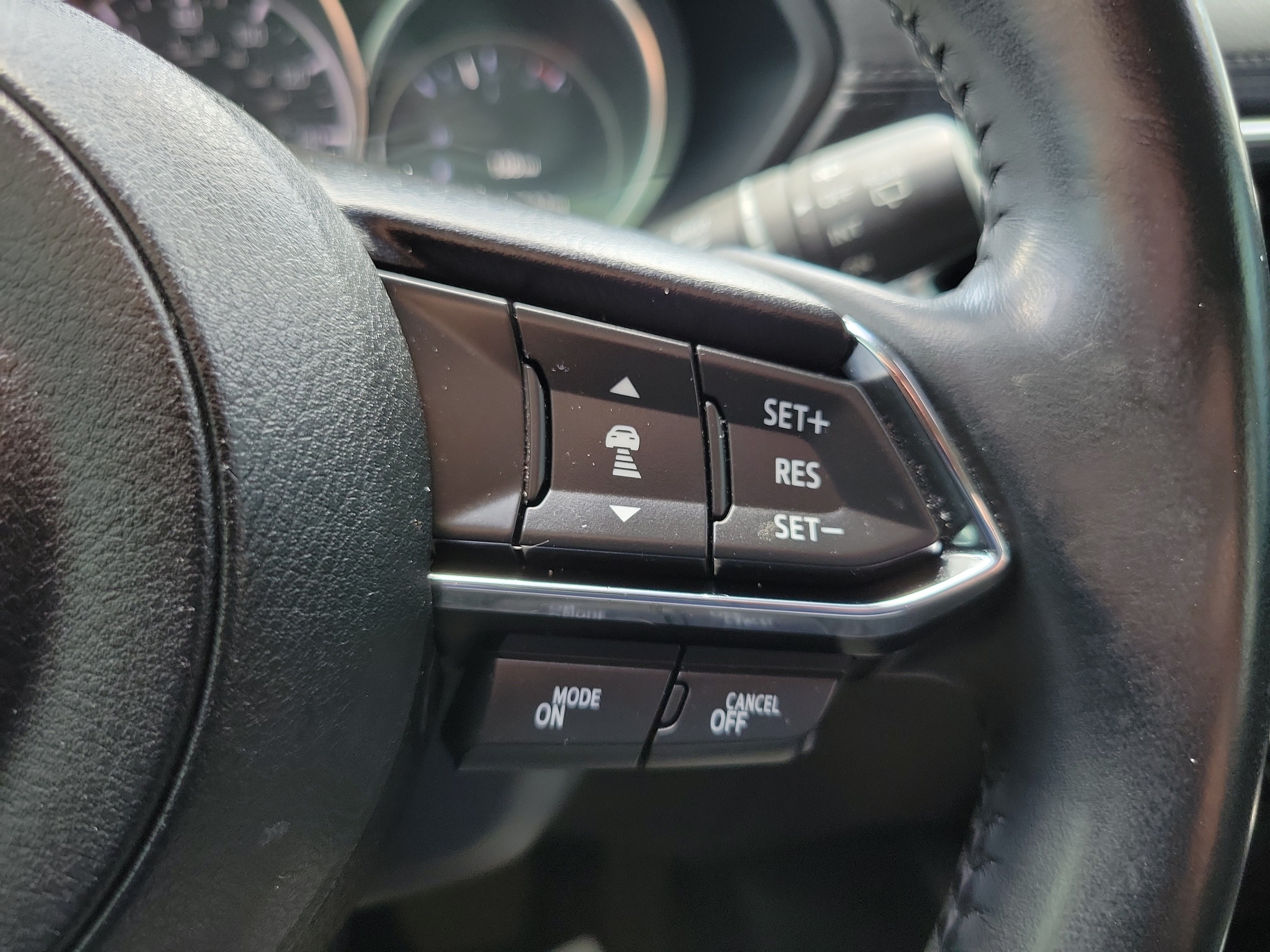 Used 2018 MAZDA CX-5 Touring w/ Preferred Equipment Package FWD image 19