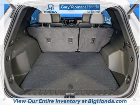 Used 2024 Chevrolet Equinox Premier FWD image 18