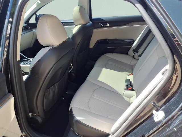 Used 2021 Kia K5 EX w/ EX Premium Package FWD image 12