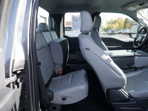 Used 2024 Ford F350 XL w/ FX4 Off-Road Package image 24