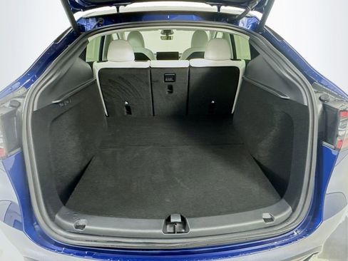 Used 2024 Tesla Model Y Long Range image 20