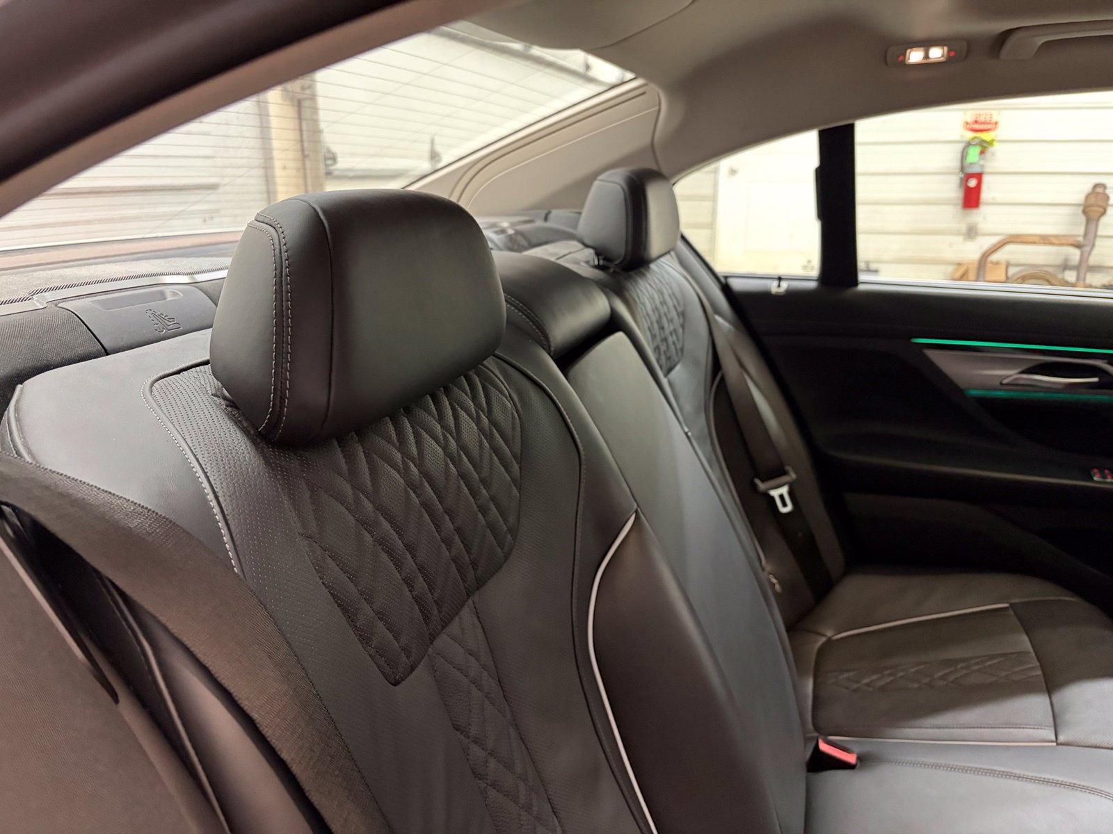 Used 2022 BMW 740i xDrive w/ Premium Package AWD/4WD image 33