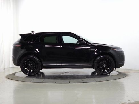 Used 2026 Land Rover Range Rover Evoque S image 11