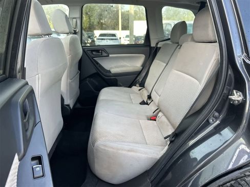 Used 2017 Subaru Forester 2.5i Premium w/ All-Weather Package image 13