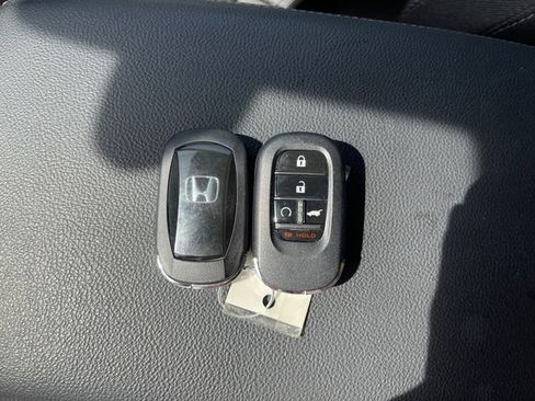 Certified 2025 Honda CR-V LX image 30