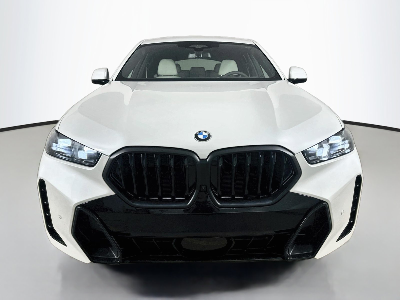 New 2027 BMW X6 xDrive40i AWD/4WD image 2
