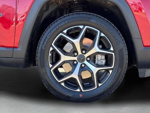 Used 2025 Jeep Compass Limited AWD/4WD image 11