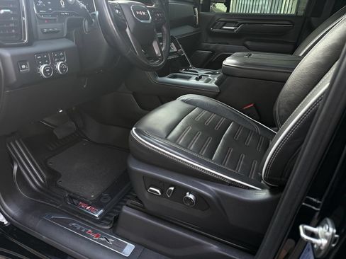 Used 2025 GMC Sierra 2500 AT4X AWD/4WD image 19