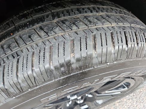 Used 2022 Chevrolet Silverado 1500 Custom image 27