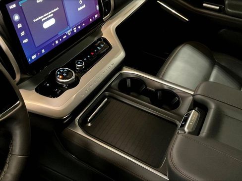 Certified 2025 Ford Expedition Max Active AWD/4WD image 16