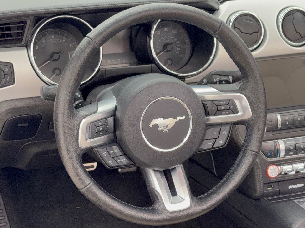 Used 2016 Ford Mustang GT Premium w/ Equipment Group 401A RWD image 10