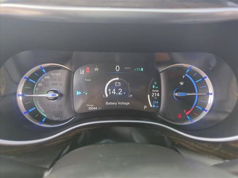 Used 2021 Chrysler Pacifica Pinnacle image 10