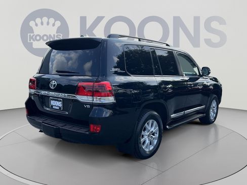 Used 2020 Toyota Land Cruiser AWD/4WD image 7