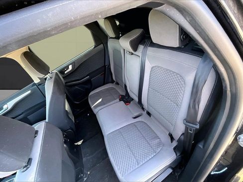 Used 2020 Ford Escape SE image 27