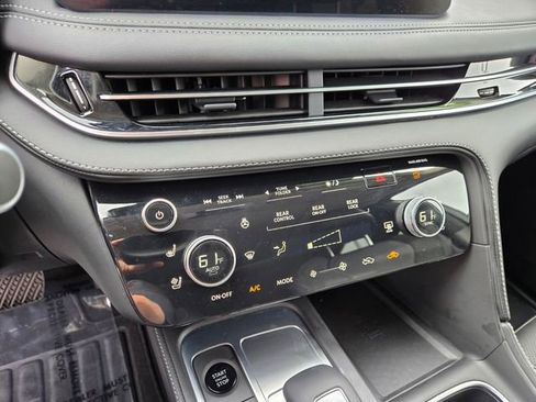Used 2026 INFINITI QX60 Luxe w/ Cargo Package FWD image 27