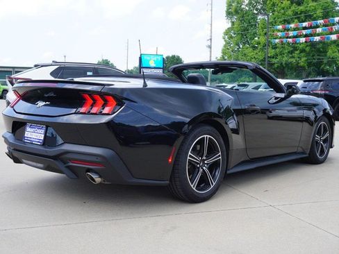 Used 2025 Ford Mustang Premium RWD image 4