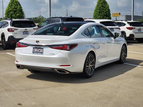 Used 2024 Lexus ES 350 w/ Premium Package FWD image 7