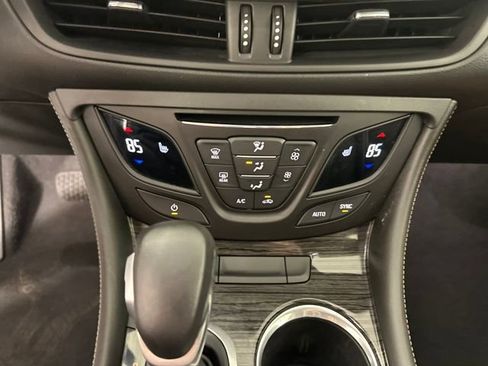 Used 2016 Buick Envision Premium image 23