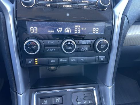 Used 2020 Subaru Ascent Premium w/ Convenience Package image 14