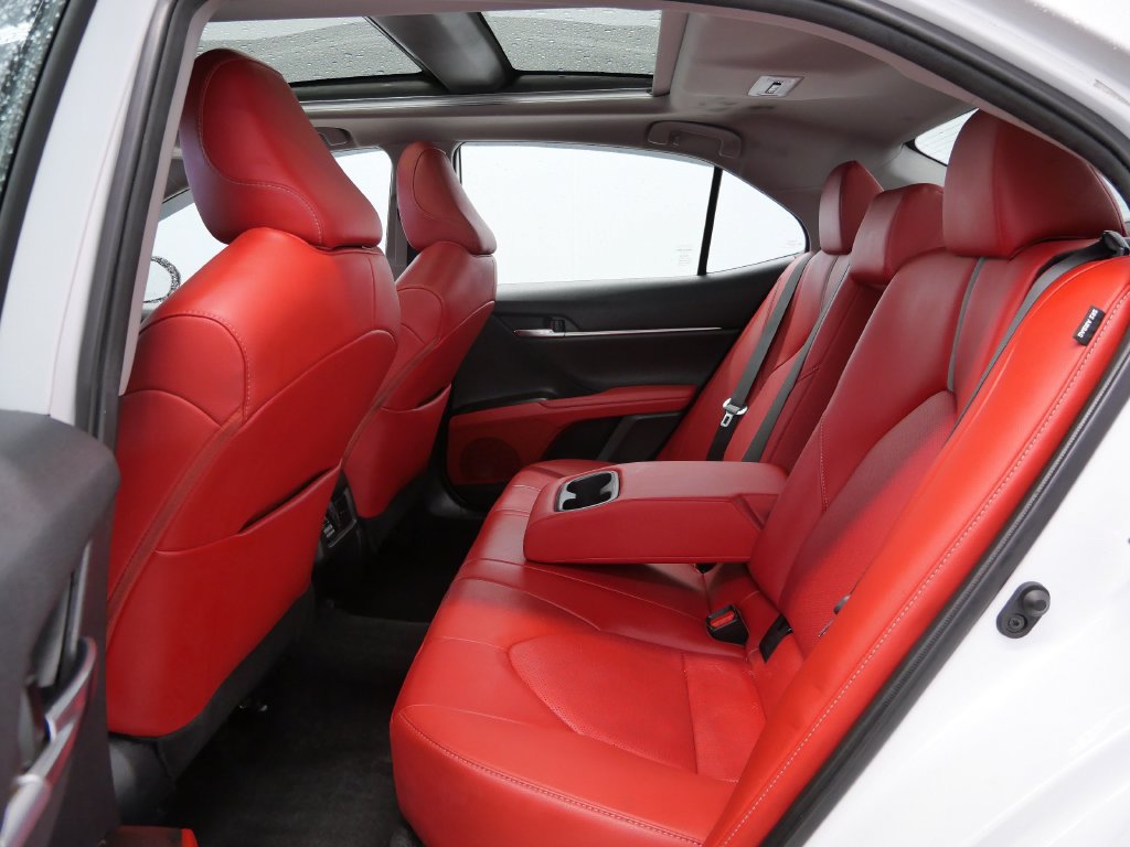 Used 2023 Toyota Camry XSE FWD image 13