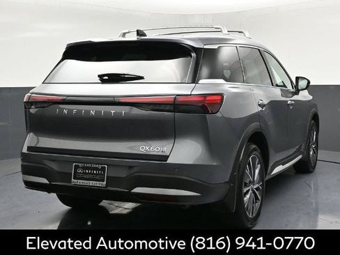 Certified 2026 INFINITI QX60 Luxe w/ Cargo Package AWD/4WD image 4