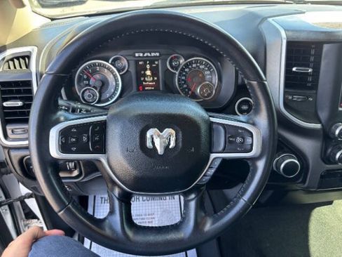 Used 2020 RAM 1500 Big Horn RWD image 16