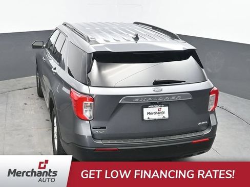 Used 2022 Ford Explorer XLT AWD/4WD image 36
