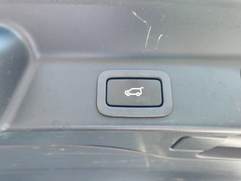 Used 2020 Jaguar F-PACE R-Sport AWD/4WD image 20