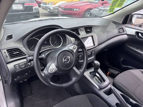 Used 2019 Nissan Sentra S FWD image 9