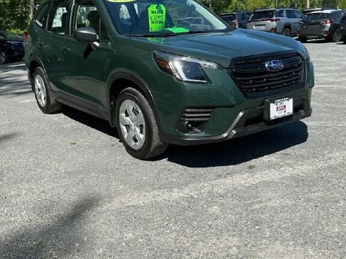 Used 2023 Subaru Forester AWD/4WD image 7