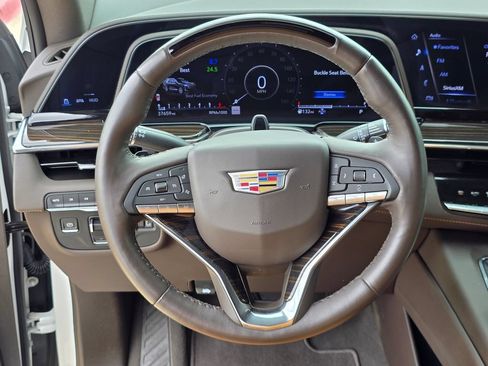 Used 2024 Cadillac Escalade Sport AWD/4WD image 23