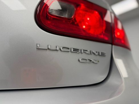 Used 2011 Buick Lucerne CXL w/ Driver Confidence Package FWD image 72