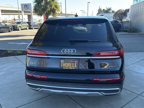 Used 2022 Audi Q7 Premium Plus w/ Premium Plus Package image 6