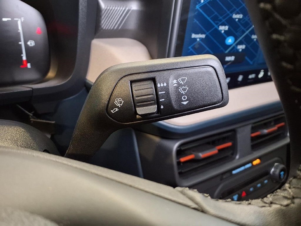 Used 2026 Ford Maverick Lariat AWD/4WD image 14
